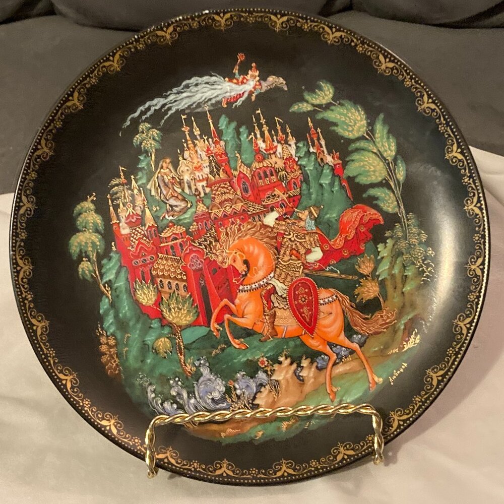 VTG 1988 Tianex Russian Legend Of Ruslin & Ludmila Lacquer Plate 3059-7.75"D-EUC